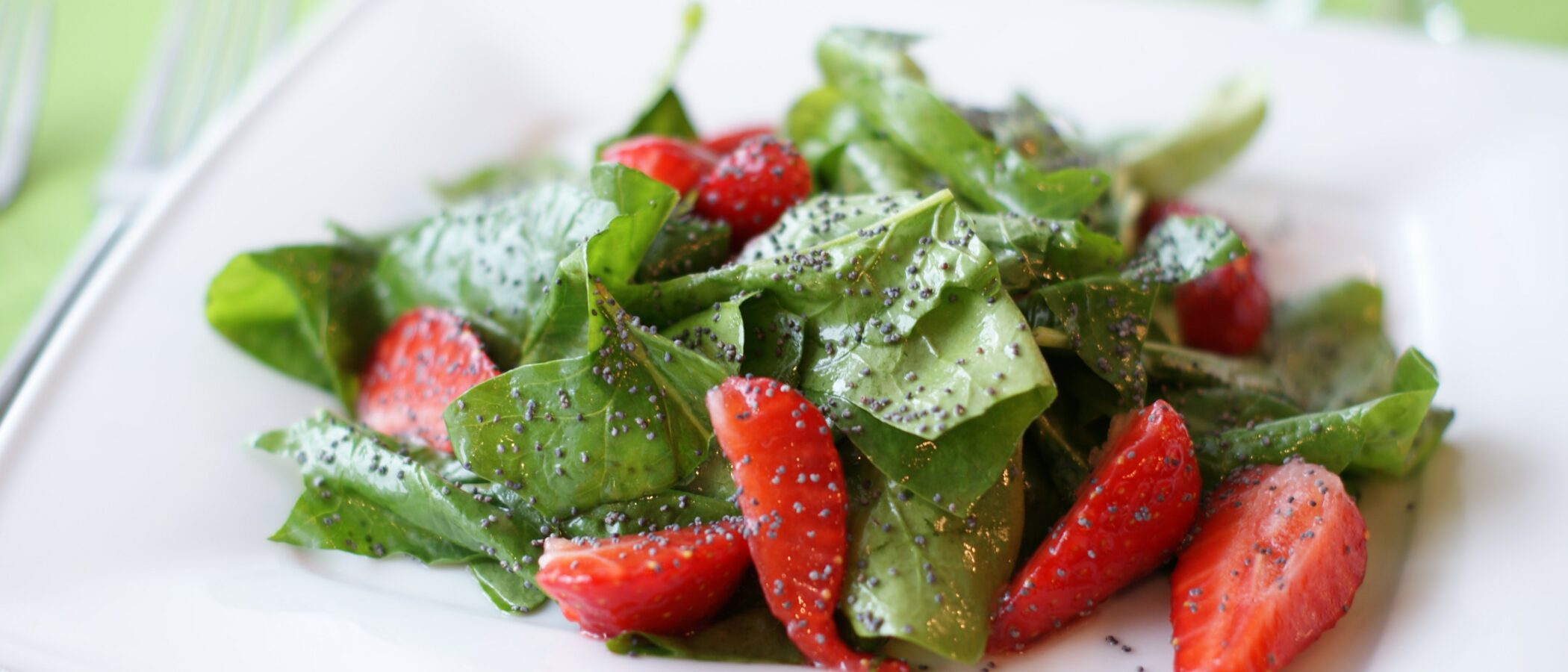 Food Pairing - Spinat mit Erdbeeren und Chia-Samen